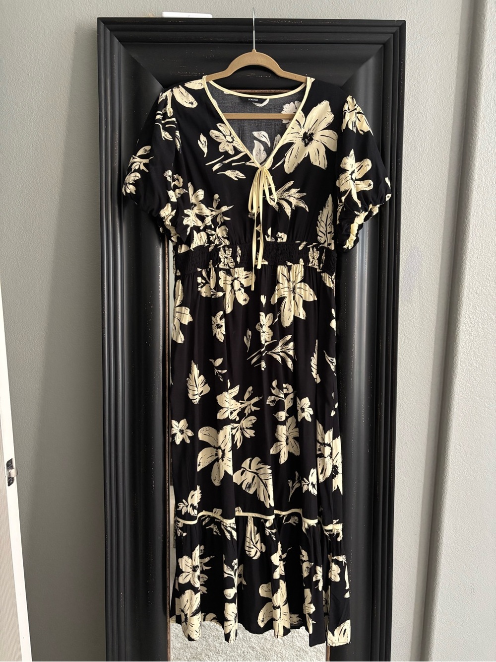 Black and Cream Floral Midi Dress - Brand Unspecified